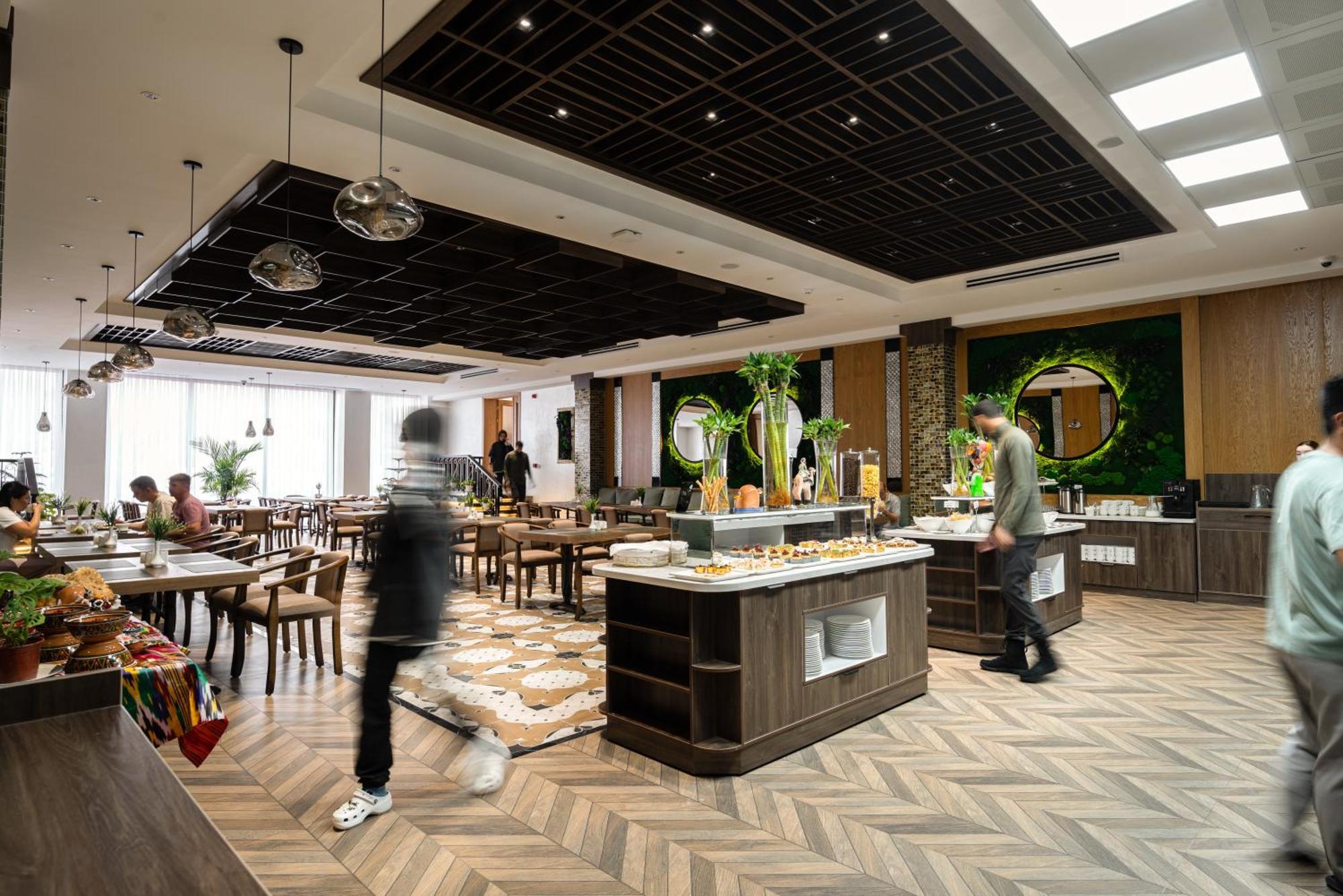 Shamsan Airport Hotel Tashkent Esterno foto