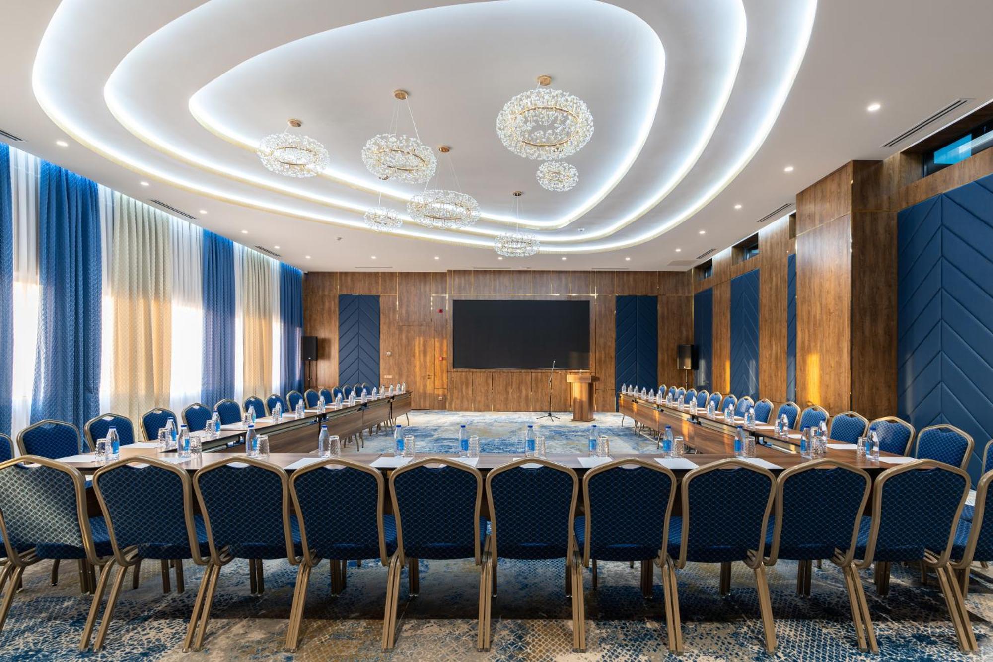 Shamsan Airport Hotel Tashkent Esterno foto
