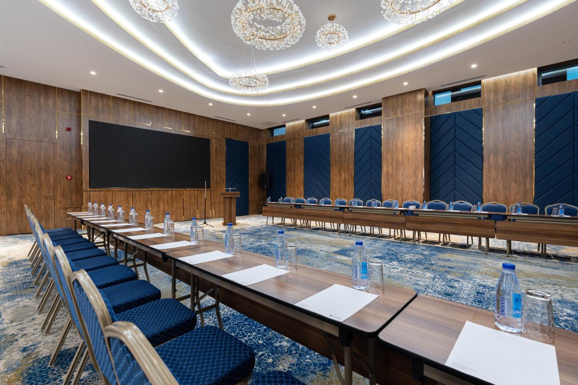 Shamsan Airport Hotel Tashkent Esterno foto