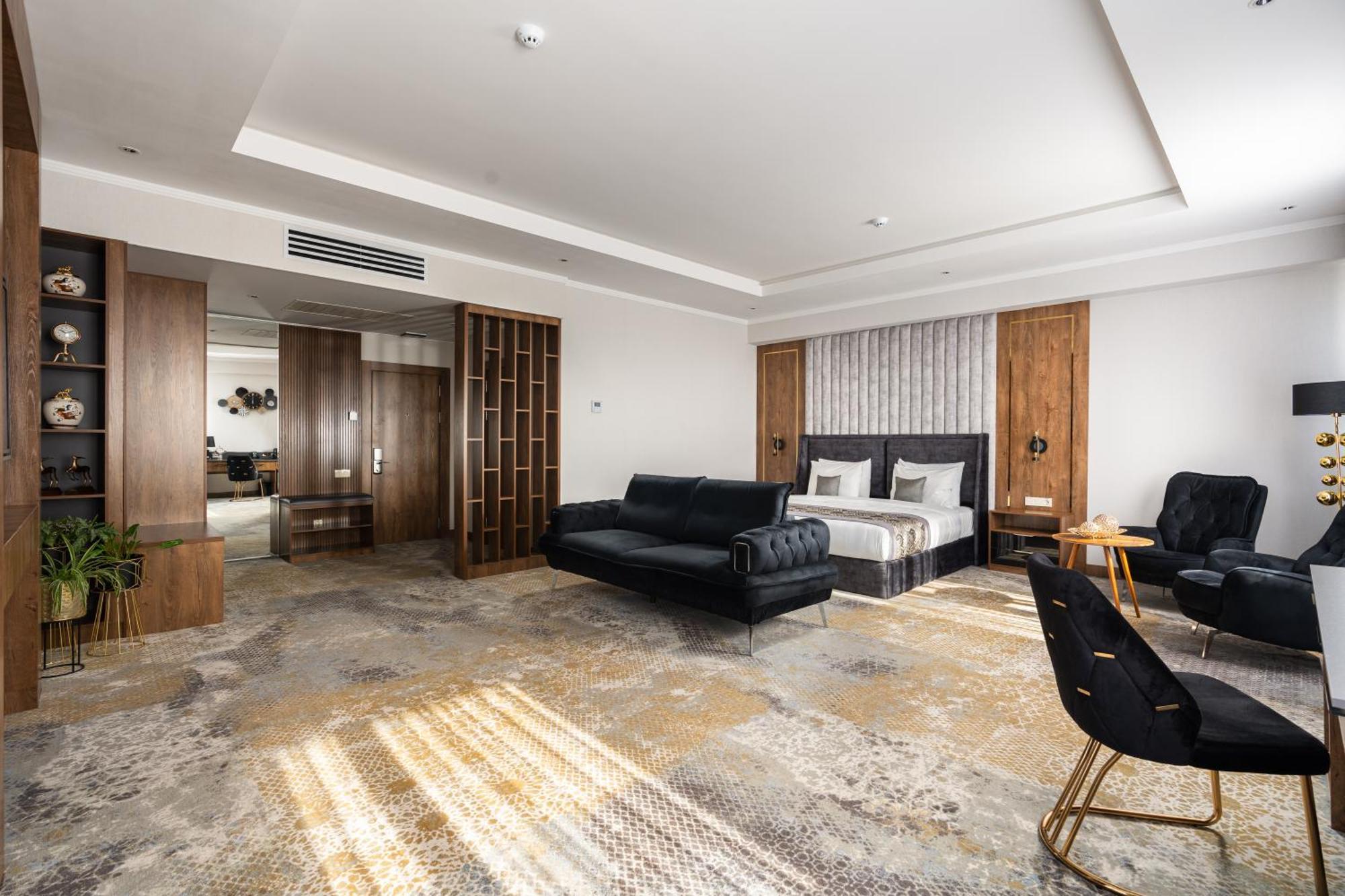 Shamsan Airport Hotel Tashkent Esterno foto